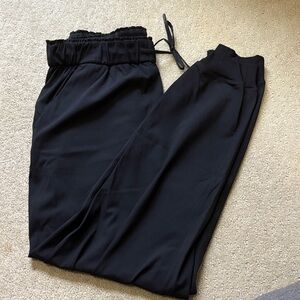 Lululemon Black Women's Joggers